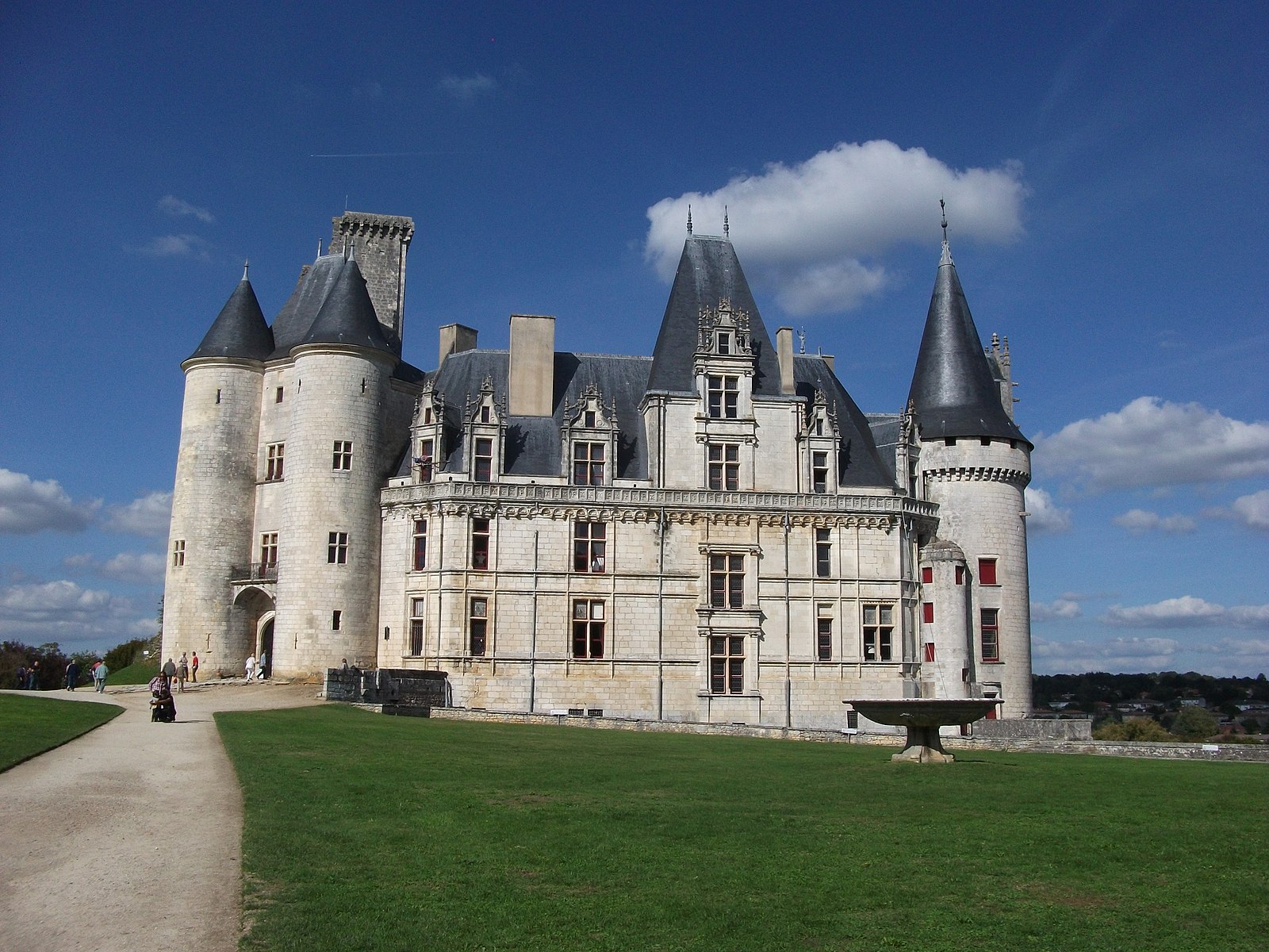 Château de La Rochefoucauld.